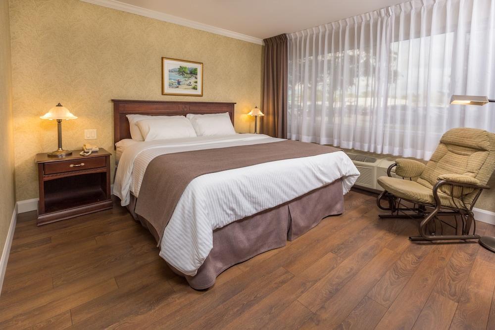 Hotel Римуски Екстериор снимка