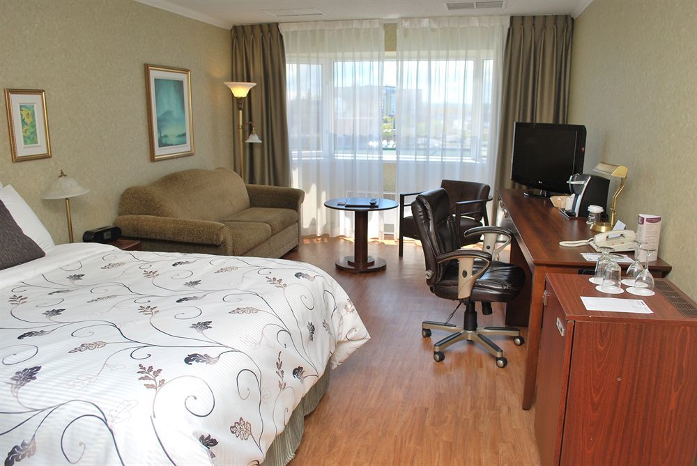 Hotel Римуски Екстериор снимка